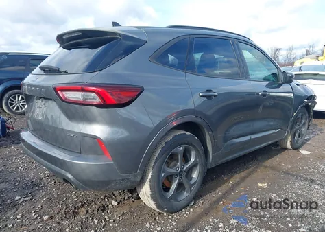 2023 Ford Escape St-Line Select z USA, uszkodzony, nr VIN 1FMCU9NZ5PUB28522